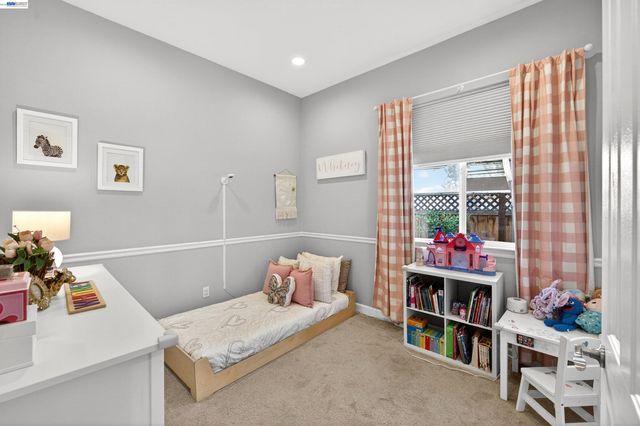 558 Montori Ct, Pleasanton, CA 94566