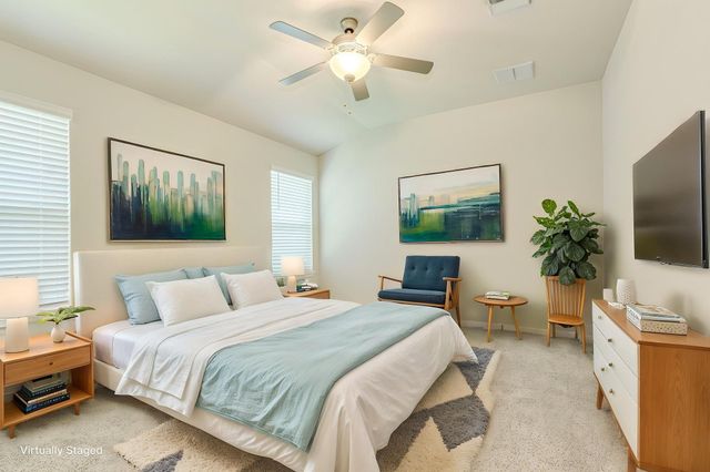 900 Main ST, Hutto, TX 78634