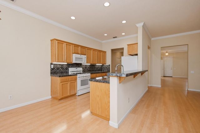 4124 Tahoe Vista Dr, Rocklin, CA 95765