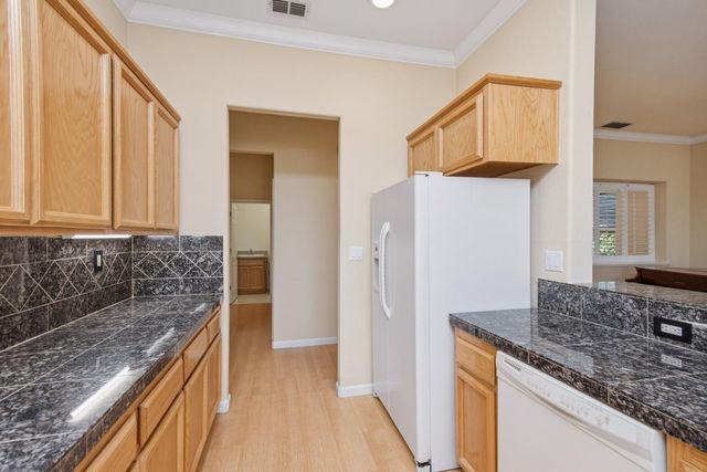 4124 Tahoe Vista Dr, Rocklin, CA 95765