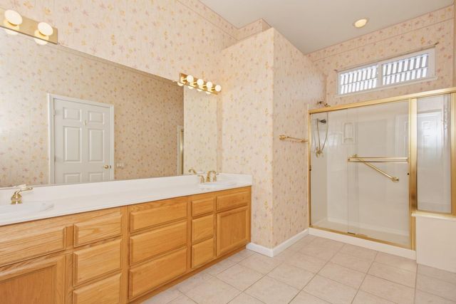 4124 Tahoe Vista Dr, Rocklin, CA 95765