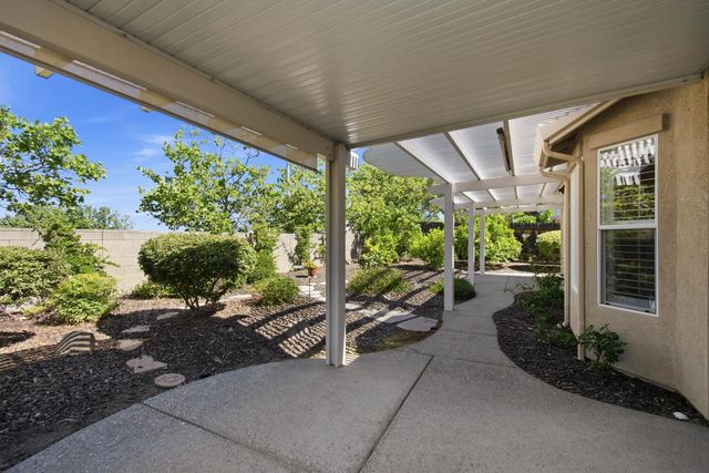 4124 Tahoe Vista Dr, Rocklin, CA 95765