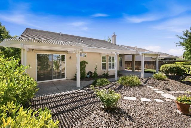4124 Tahoe Vista Dr, Rocklin, CA 95765