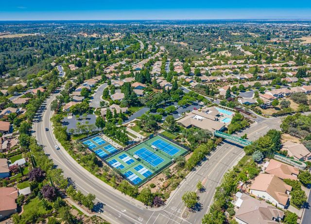 4124 Tahoe Vista Dr, Rocklin, CA 95765