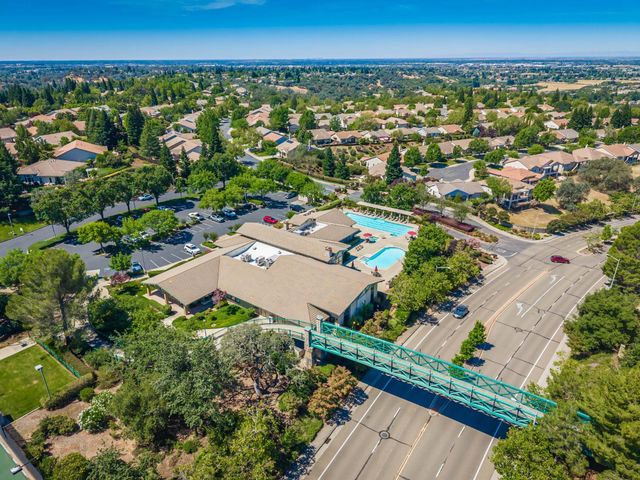 4124 Tahoe Vista Dr, Rocklin, CA 95765