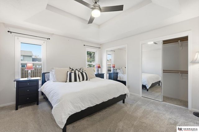 8714 Raven Oaks Drive, Omaha, NE 68152