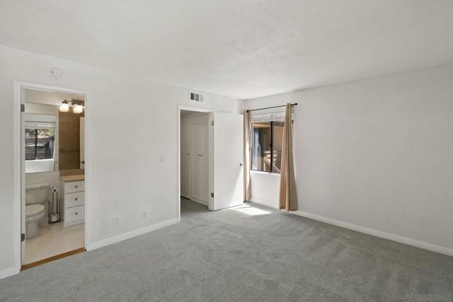 9909 Scripps Westview Way 212, San Diego, CA 92131