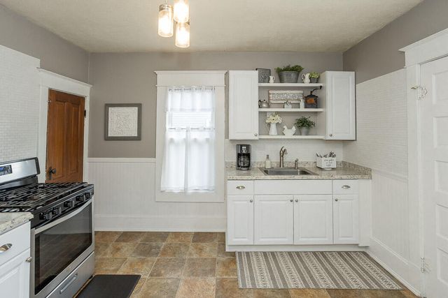 916 Ohio Street, La Porte, IN 46350