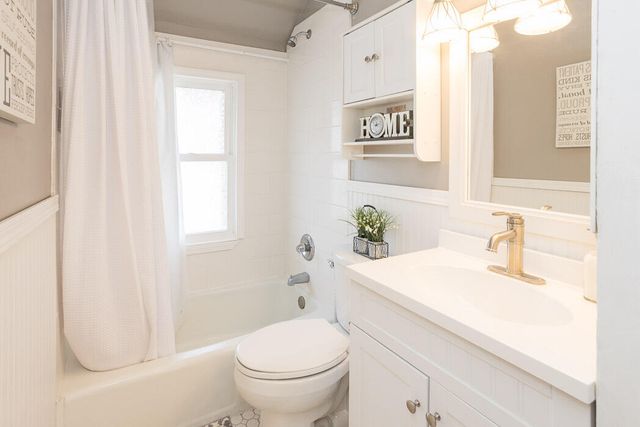 916 Ohio Street, La Porte, IN 46350