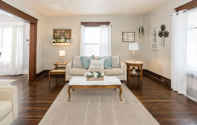 916 Ohio Street, La Porte, IN 46350