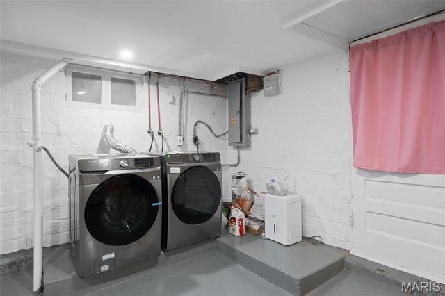 8303 Jackson Street, Normandy, MO 63114