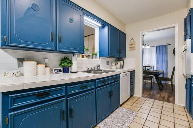 2802 Canyon Creek Drive, San Angelo, TX 76904