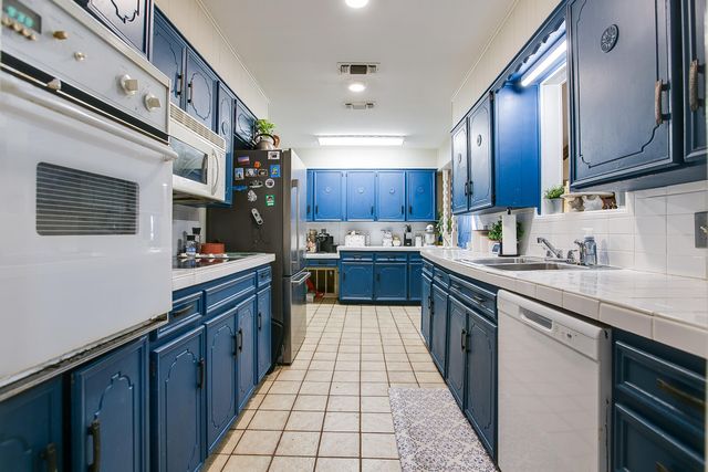 2802 Canyon Creek Drive, San Angelo, TX 76904