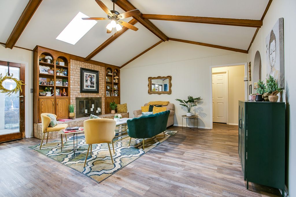 Image 5 of property listing at 2802 Canyon Creek Drive, San Angelo, TX 76904