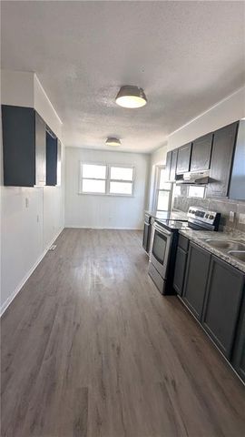 11705 Belmont Avenue, Kansas City, MO 64134