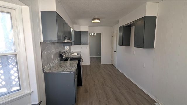 11705 Belmont Avenue, Kansas City, MO 64134