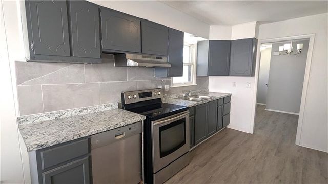 11705 Belmont Avenue, Kansas City, MO 64134