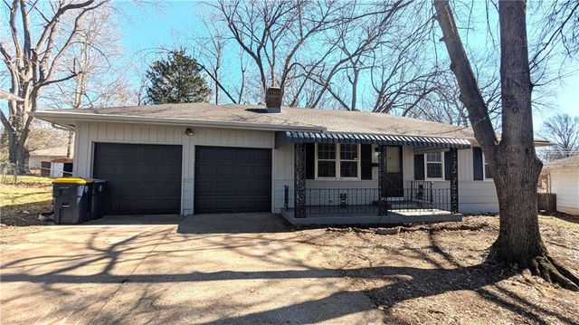 11705 Belmont Avenue, Kansas City, MO 64134