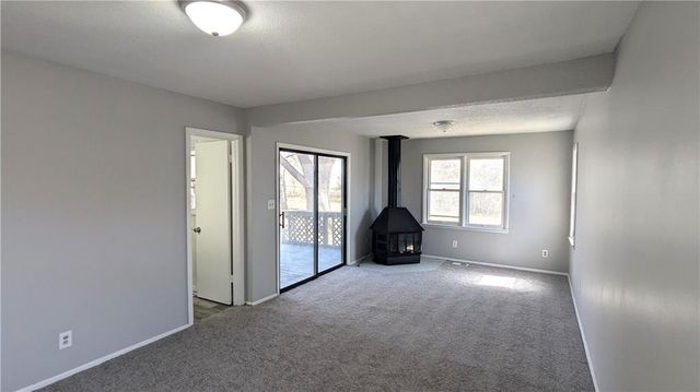 11705 Belmont Avenue, Kansas City, MO 64134