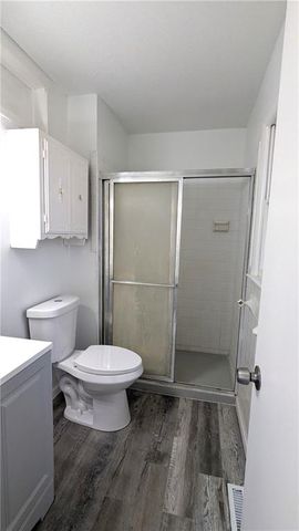 11705 Belmont Avenue, Kansas City, MO 64134