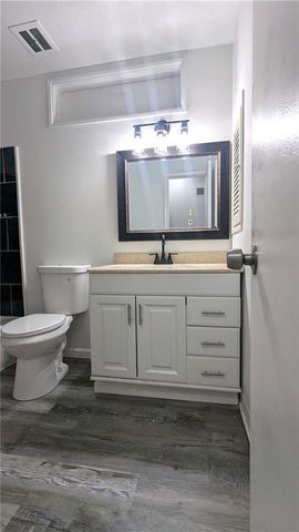 11705 Belmont Avenue, Kansas City, MO 64134