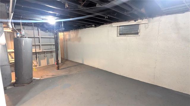 11705 Belmont Avenue, Kansas City, MO 64134