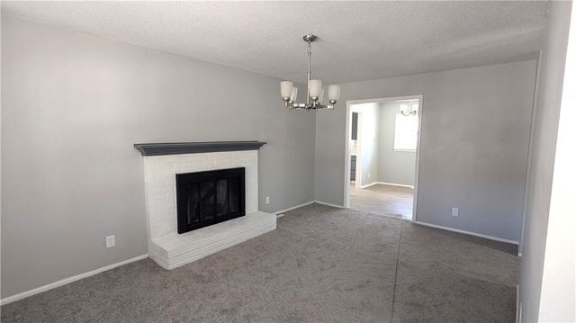 11705 Belmont Avenue, Kansas City, MO 64134