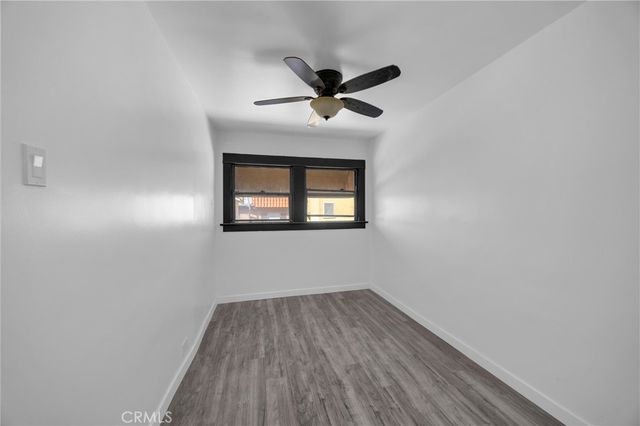 1242 E 7th St, Long Beach, CA 90813