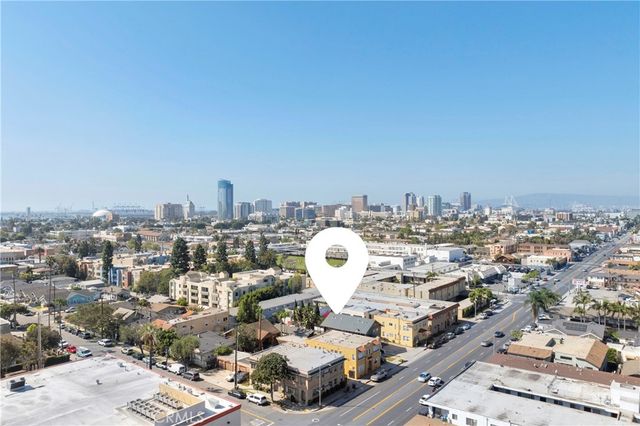 1242 E 7th St, Long Beach, CA 90813