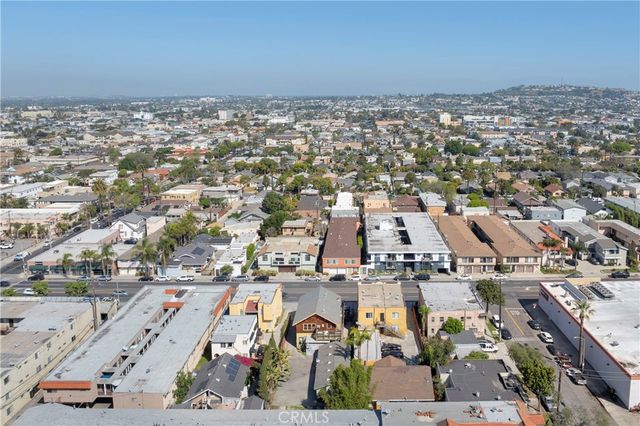 1242 E 7th St, Long Beach, CA 90813