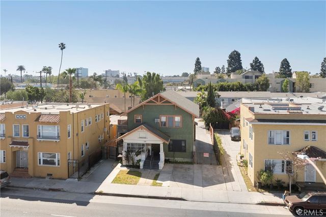 1242 E 7th St, Long Beach, CA 90813