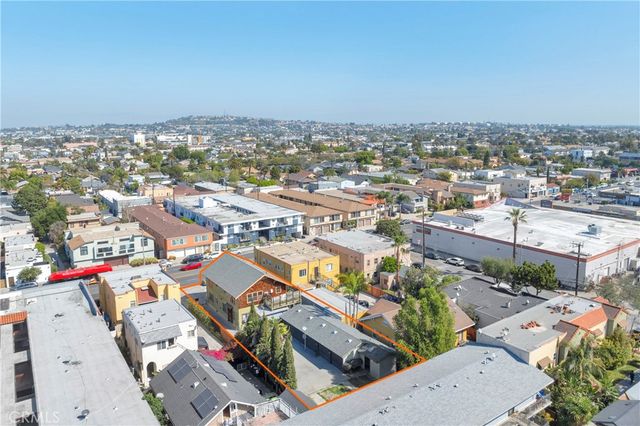 1242 E 7th St, Long Beach, CA 90813