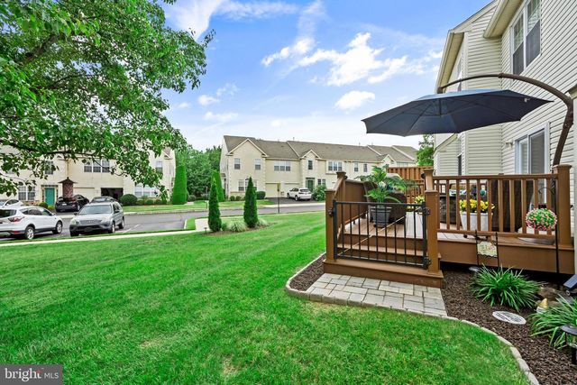 115 HAMPTON GREEN DR, North Wales, PA 19454