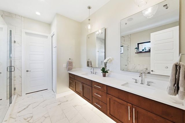 3102 Hunt TRL, Austin, TX 78757