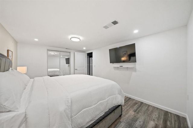 733 Mc Caffree Circle, Gardner, KS 66030