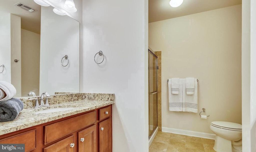 13723 NEIL ARMSTRONG AVE #503, Herndon, VA 20171