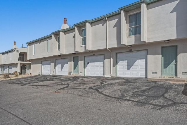 7505 Prairie Road NE, Albuquerque, NM 87109