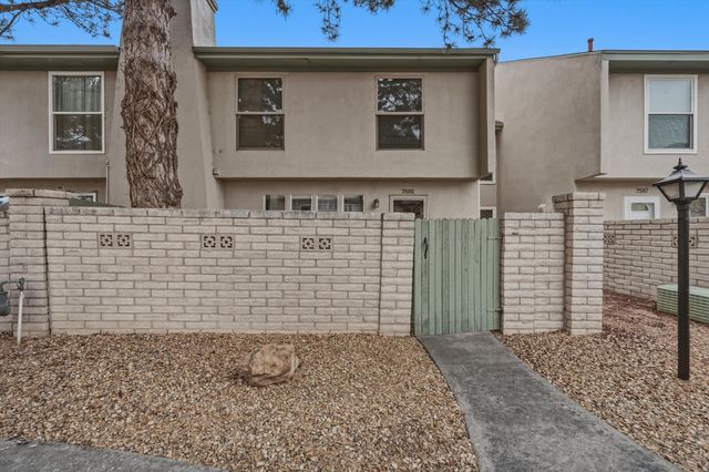 7505 Prairie Road NE, Albuquerque, NM 87109