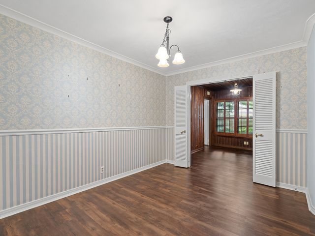 2115 Park Street, Greenville, TX 75401