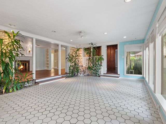 2115 Park Street, Greenville, TX 75401