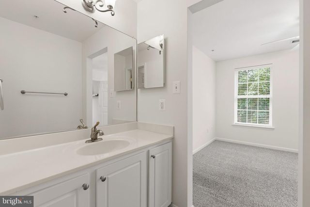 1324 MAIN MEWS, Gaithersburg, MD 20878