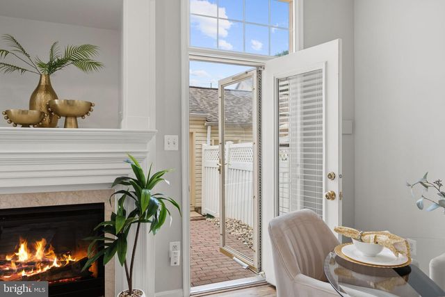 1324 MAIN MEWS, Gaithersburg, MD 20878