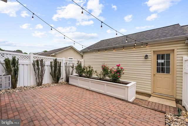 1324 MAIN MEWS, Gaithersburg, MD 20878
