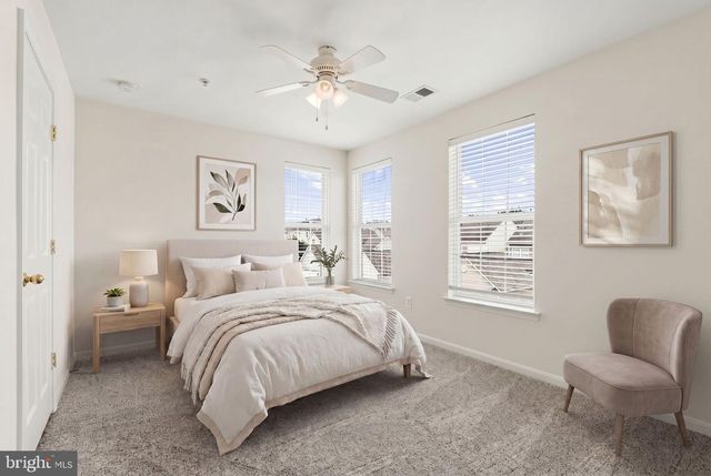 1324 MAIN MEWS, Gaithersburg, MD 20878