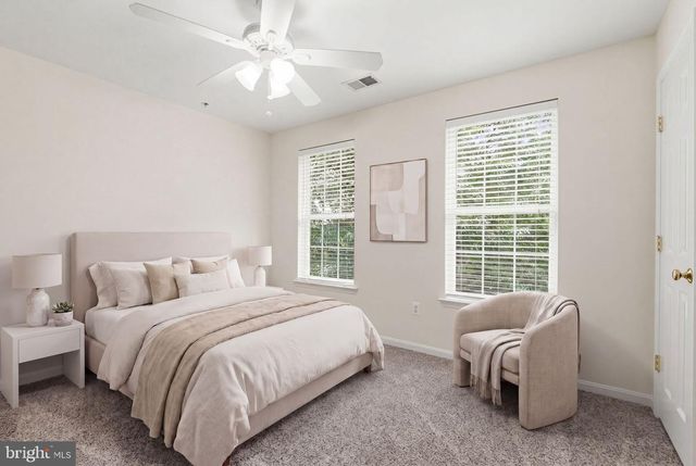 1324 MAIN MEWS, Gaithersburg, MD 20878
