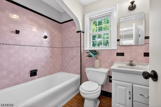 400 Elmwood Ave, Maplewood Twp., NJ 07040