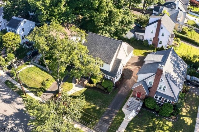 400 Elmwood Ave, Maplewood Twp., NJ 07040