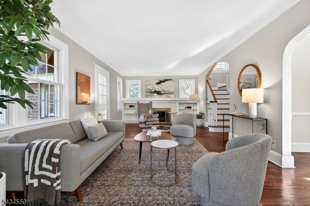 400 Elmwood Ave, Maplewood Twp., NJ 07040