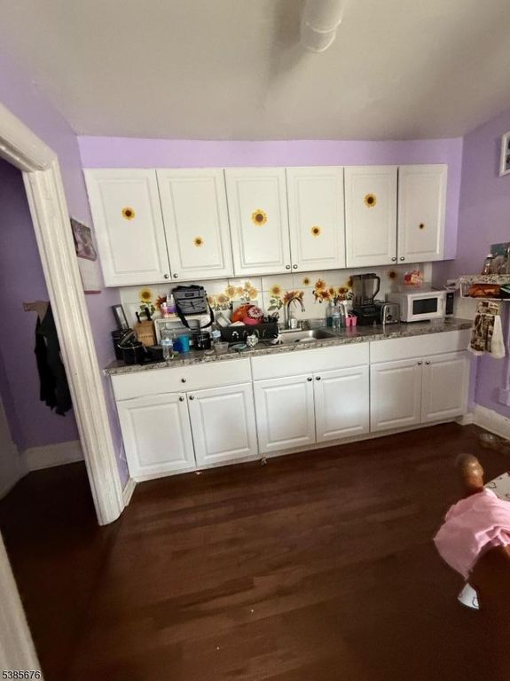 836 E 2Nd St, Plainfield City, NJ 07062 — photo 2