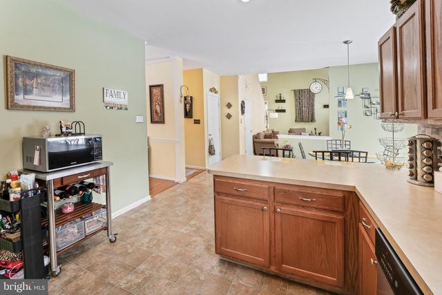 325 ASHLAND AVE, Lawnside, NJ 08045